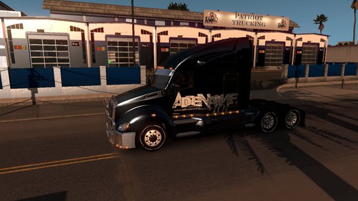 Kenworth T680 2014