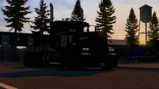 Kenworth W900