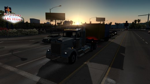 Kenworth W900