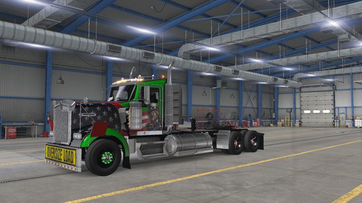 Kenworth W900
