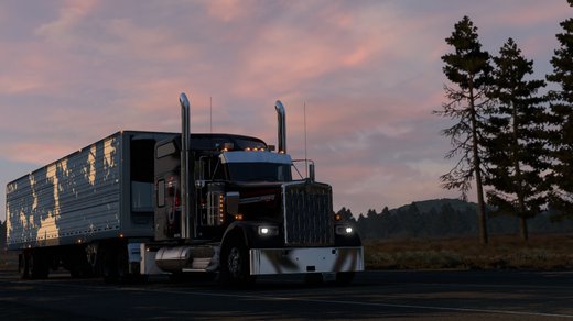 Kenworth W900