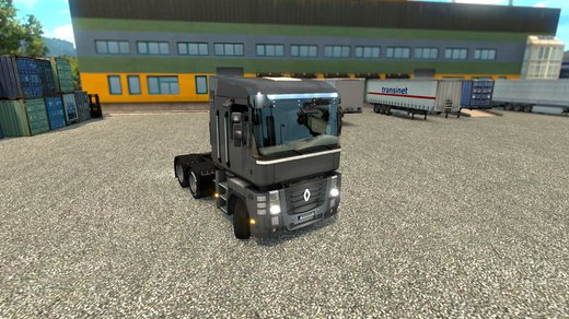 Renault Magnum