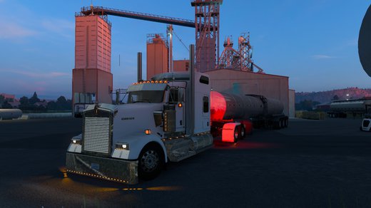 Kenworth W900