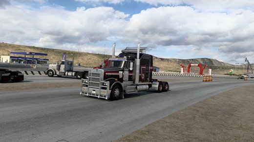 Kenworth W900