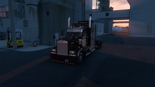 Kenworth W900