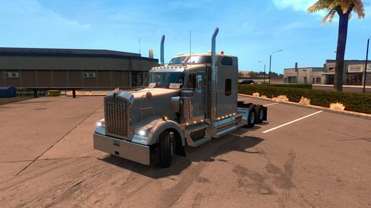 Kenworth W900