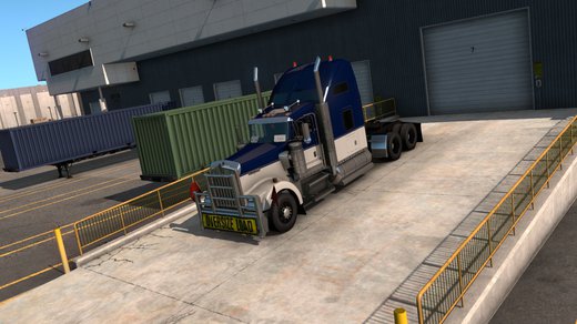 Kenworth W900
