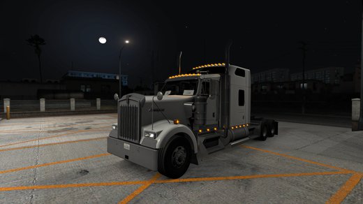 Kenworth W900