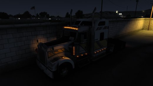 Kenworth W900