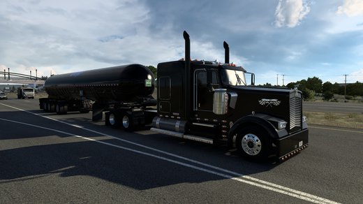 Kenworth W900