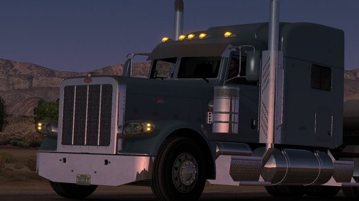 Peterbilt 389