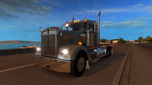 Kenworth W900