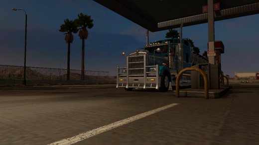 Kenworth W900
