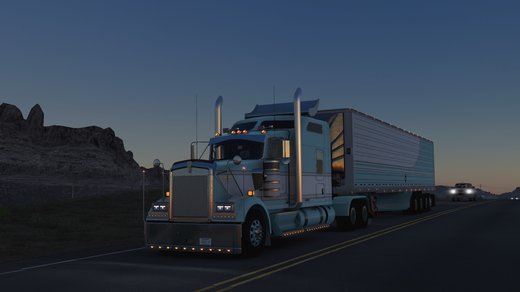 Kenworth W900