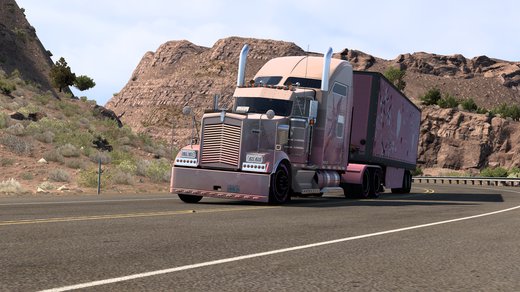 Kenworth W900