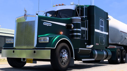 Kenworth W900