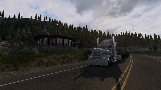 Kenworth W900