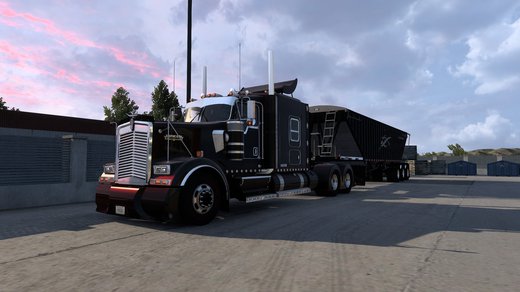 Kenworth W900