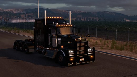 Kenworth W900