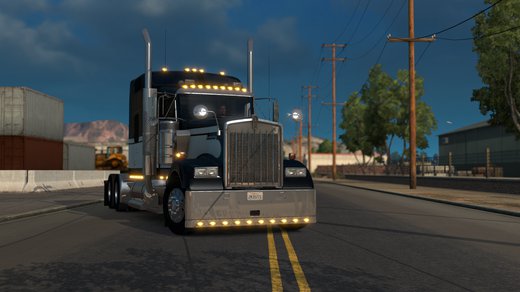 Kenworth W900