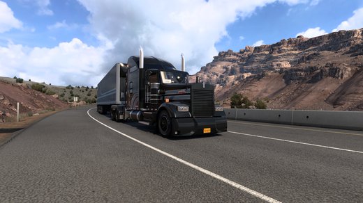 Kenworth W900