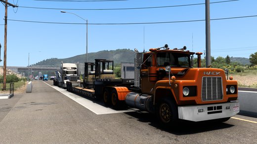 Mack R