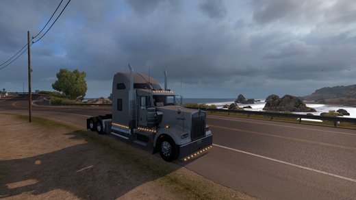 Kenworth W900