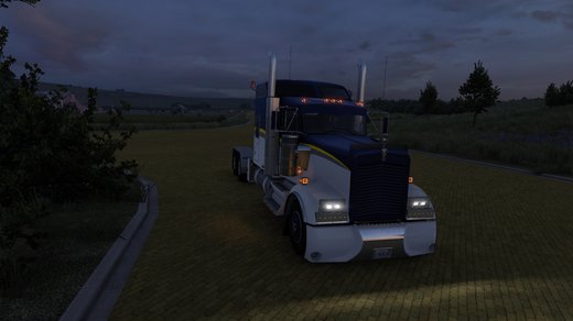 Kenworth W900