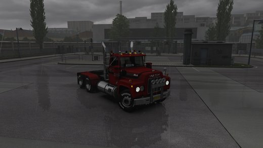 Mack R