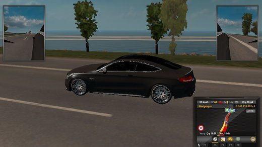 Mercedes Benz C63 AMG Coupe