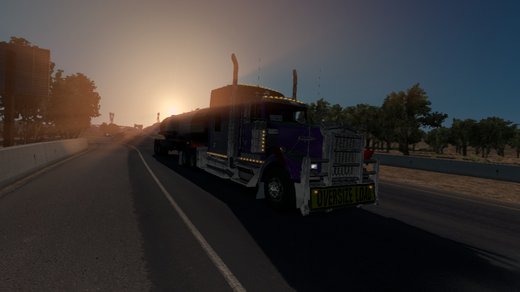 Kenworth W900