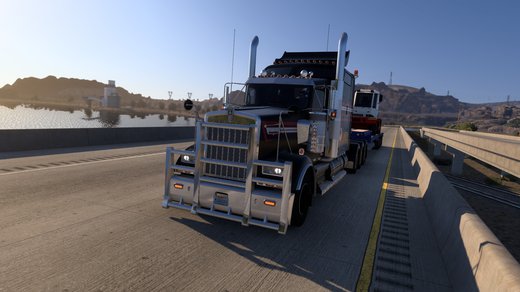 Kenworth W900