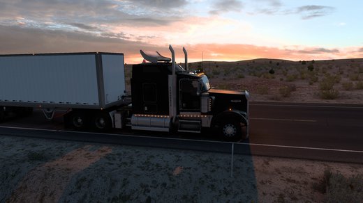 Kenworth W900