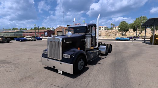 Kenworth W900