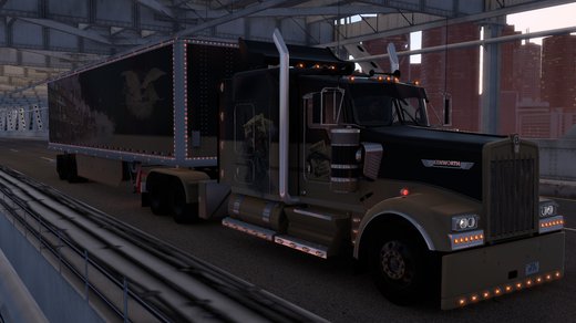 Kenworth W900