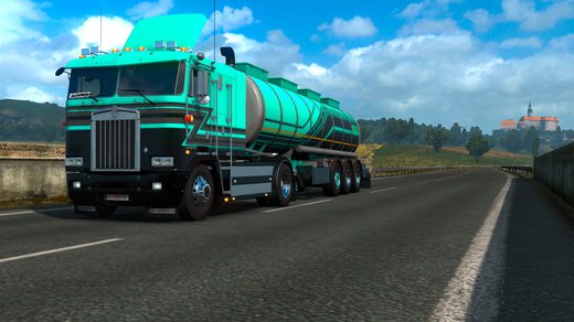  Kenworth  K100E