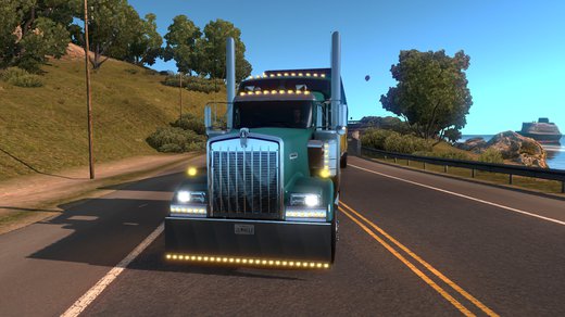 Kenworth W900
