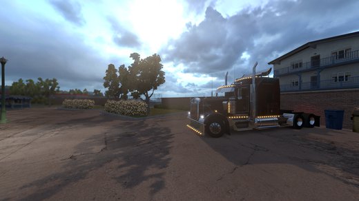 Kenworth W900