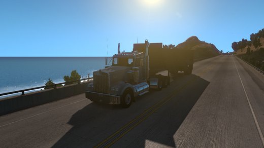 Kenworth W900