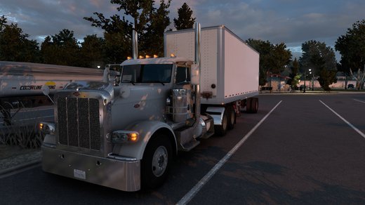 Peterbilt 389