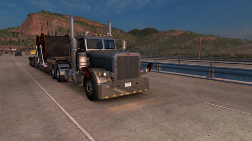 Peterbilt 389
