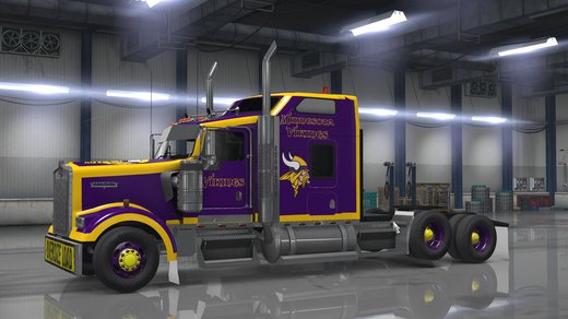 Kenworth W900