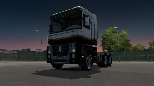 Renault Magnum