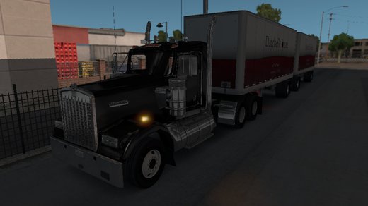 Kenworth W900