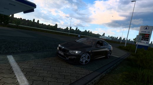 BMW M4
