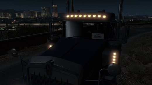 Kenworth W900