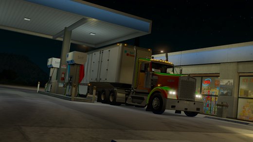 Kenworth W900