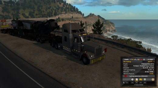 Kenworth W900