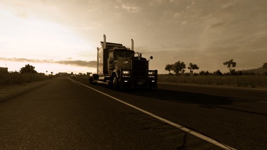 Kenworth W900