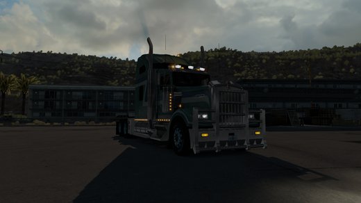 Kenworth W900